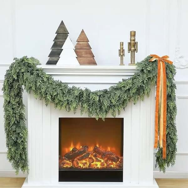 Artificial Cypress Leaf Christmas Garland (6 ft)